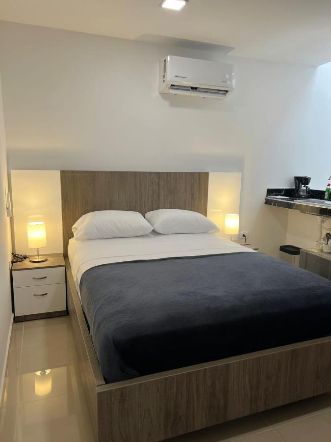 Hotel Boutique Bussines Center Кали Екстериор снимка
