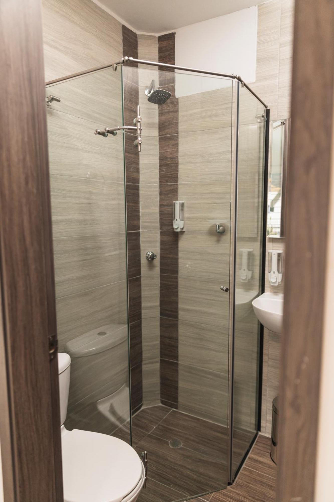 Hotel Boutique Bussines Center Кали Екстериор снимка
