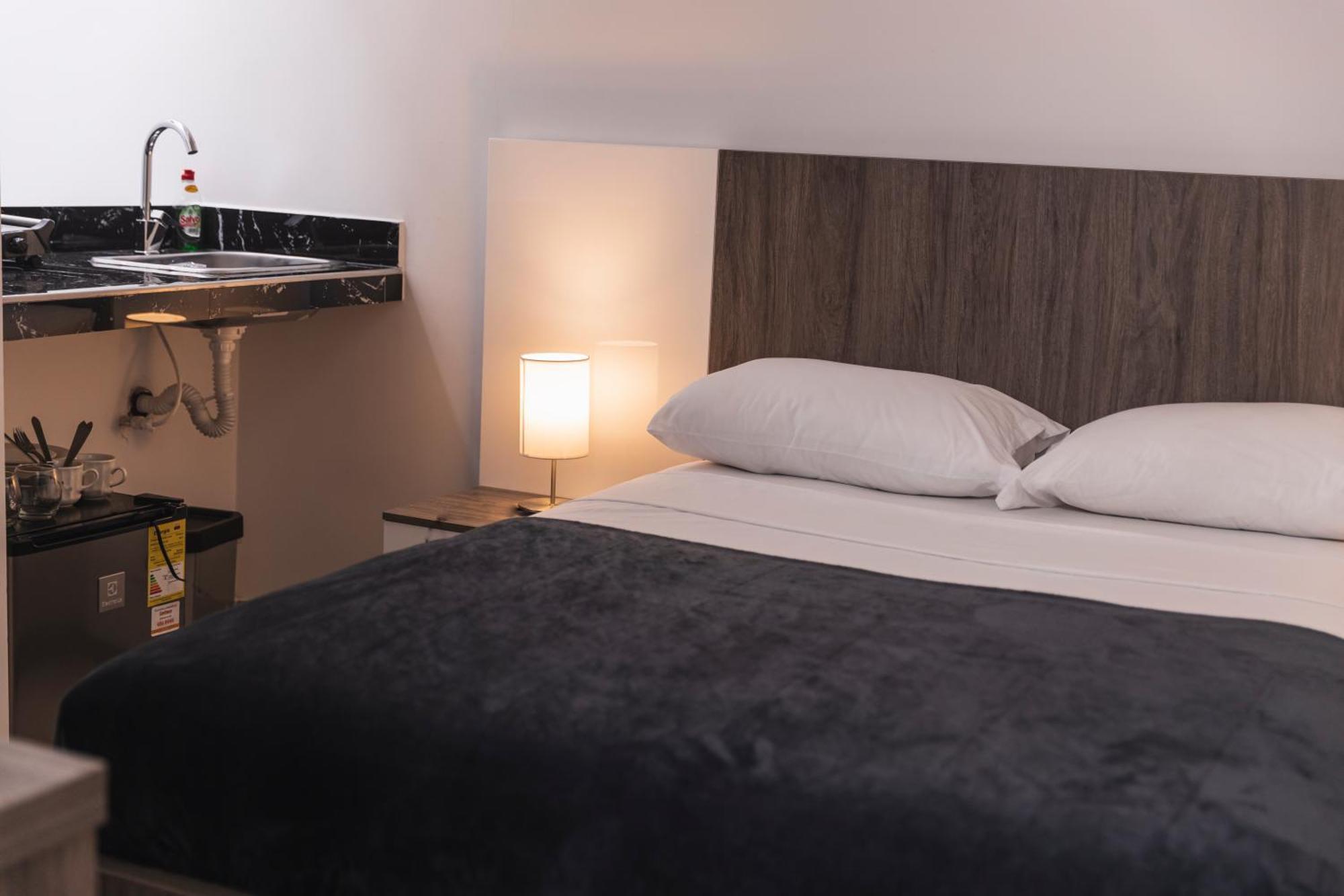 Hotel Boutique Bussines Center Кали Екстериор снимка