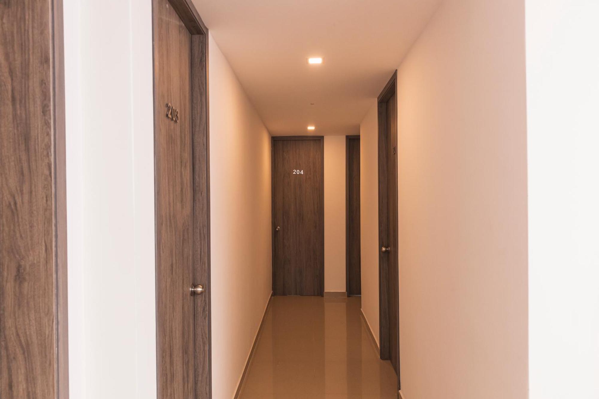 Hotel Boutique Bussines Center Кали Екстериор снимка
